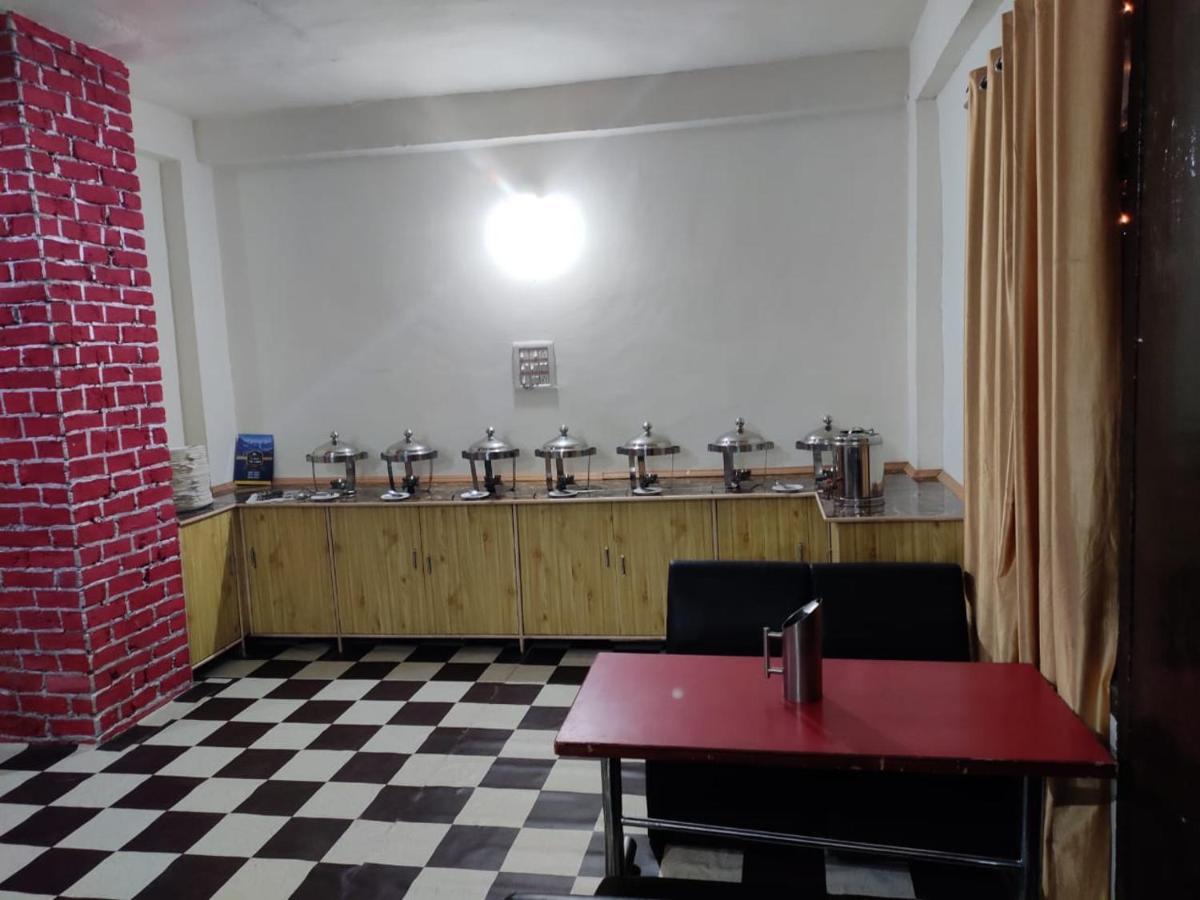 Hotel Vansh Kasol Kültér fotó
